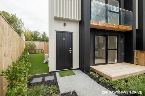 Photo of property in 27a Dawnhaven Drive, Te Atatu Peninsula, Auckland, 0610