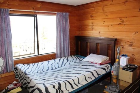 Photo of property in 4 Koe Street, Moana, 7872