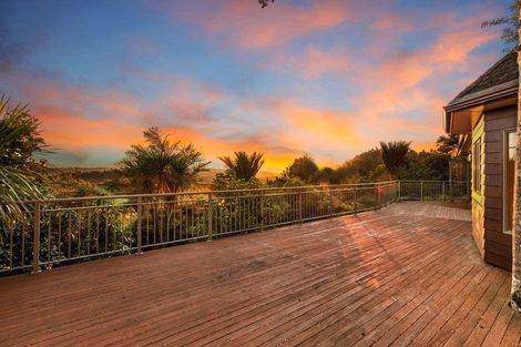 Photo of property in 251 Whitehills Road, Waitoki, 0994