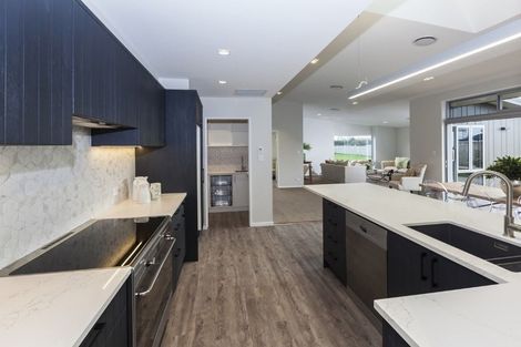 Photo of property in 5 Picadilly Avenue, Casebrook, Christchurch, 8051