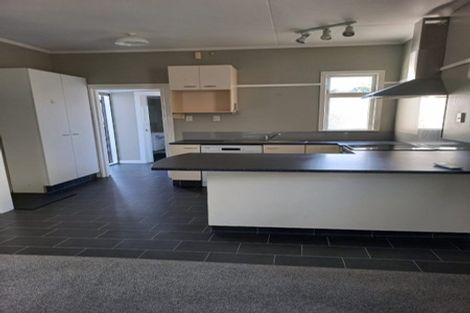 Photo of property in 74 Portal Street, Durie Hill, Whanganui, 4500