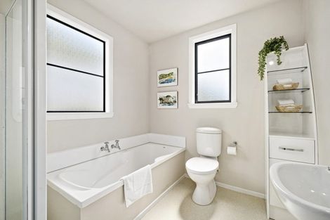 Photo of property in 2a Lewisville Terrace, Thorndon, Wellington, 6011