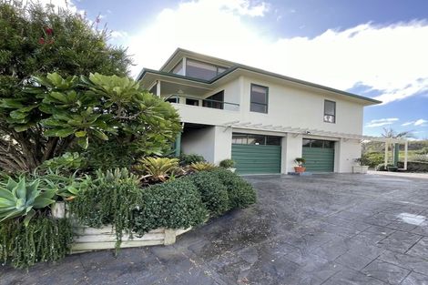 Photo of property in 2 Elizabeth Street, Ohope, 3121