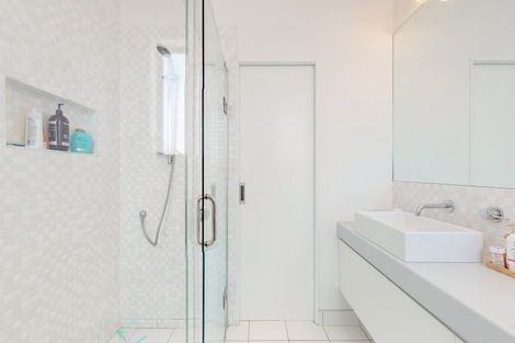 Photo of property in 143 Derwent Street, Island Bay, Wellington, 6023