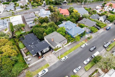 Photo of property in 104 Bassett Road, Remuera, Auckland, 1050