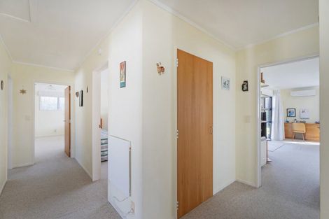 Photo of property in 28 Springbok Avenue, Whitianga, 3510