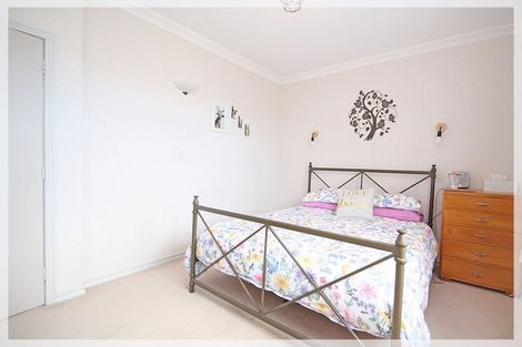 Photo of property in 54 Kawiu Road, Levin, 5510