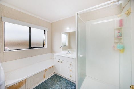 Photo of property in 12 Colorado Crescent, Milson, Palmerston North, 4414