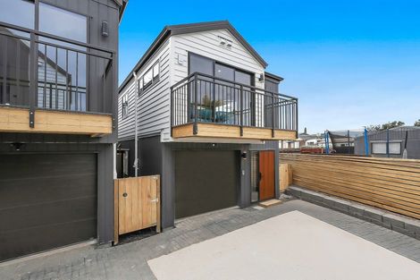 Photo of property in 10d Starling Place, Ranui, Auckland, 0612