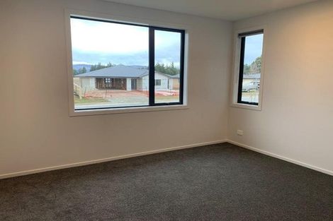 Photo of property in 1 Teal Place, Lake Hawea, Wanaka, 9382