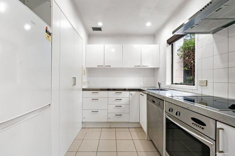 Photo of property in 2/33 Monteith Crescent, Remuera, Auckland, 1050