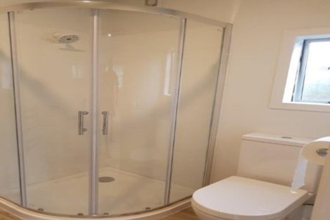 Photo of property in 20 Waterlea Avenue, Mangere Bridge, Auckland, 2022