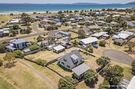 Photo of property in 116 Manuka Place, Matarangi, Whitianga, 3592