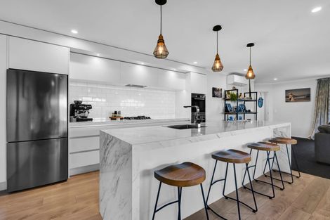 Photo of property in 54 Denby Road, Hawera, 4672