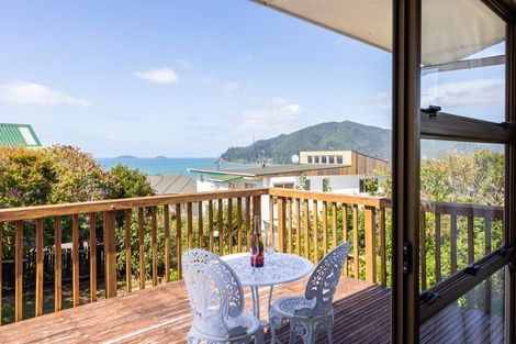 Photo of property in 213 Paku Drive, Tairua, 3508