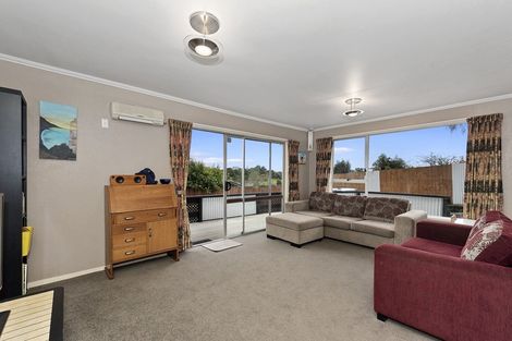 Photo of property in 3 Dovedale Place, Dinsdale, Hamilton, 3204