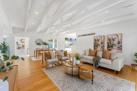 Photo of property in 202 Valley Road, Mount Maunganui, 3116