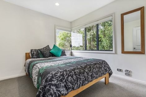 Photo of property in 29 Speedy Crescent, Hillcrest, Auckland, 0627