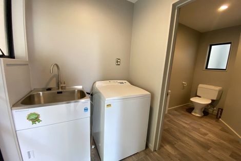 Photo of property in 6a Scott Place, Fernhill, Queenstown, 9300