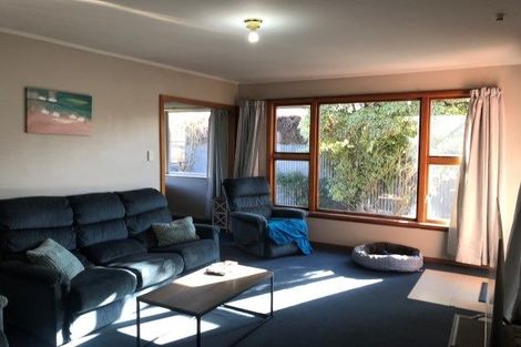 Photo of property in 11 Reynolds Avenue, Bishopdale, Christchurch, 8053