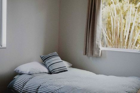 Photo of property in 5 Karioi Crescent, Raglan, 3225