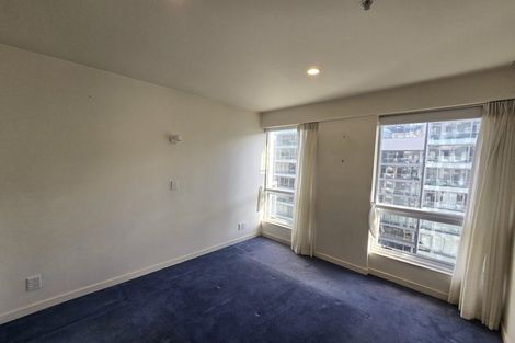 Photo of property in Terrace Heights Apartments, 9b/163 The Terrace, Wellington Central, Wellington, 6011