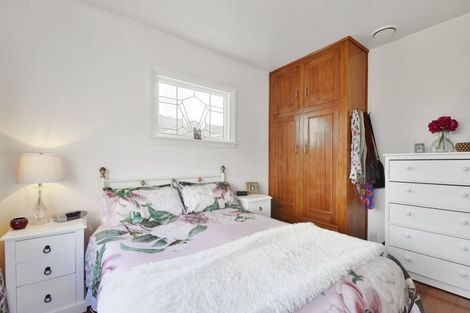 Photo of property in 102a West Belt, Rangiora, 7400