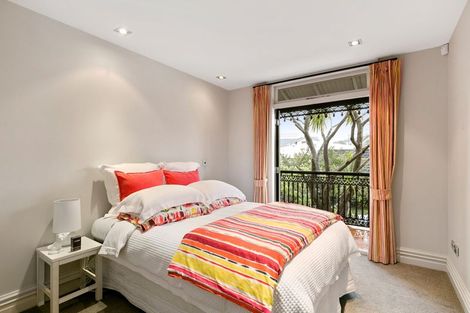 Photo of property in 40b Agra Crescent, Khandallah, Wellington, 6035