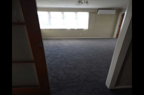 Photo of property in 1088 High Street, Taita, Lower Hutt, 5011