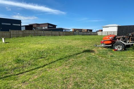 Photo of property in 71 Constellation Avenue, Beachlands, Auckland, 2018