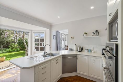 Photo of property in 5 Iris Grove, Trentham, Upper Hutt, 5018