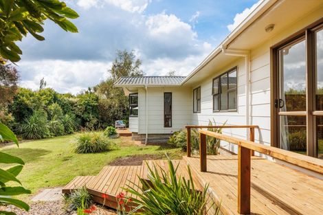 Photo of property in 23 Eyre Road, Linton, Palmerston North, 4472