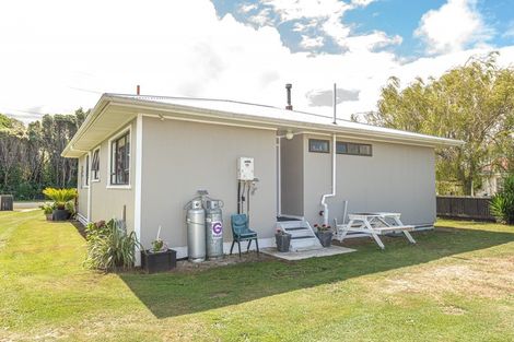 Photo of property in 25 Fookes Street, Waverley, 4510