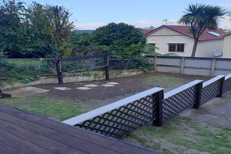 Photo of property in 111 Grant Road, Thorndon, Wellington, 6011