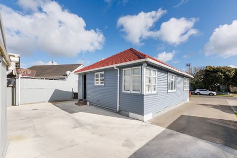 Photo of property in 15 Upham Terrace, Roslyn, Palmerston North, 4414