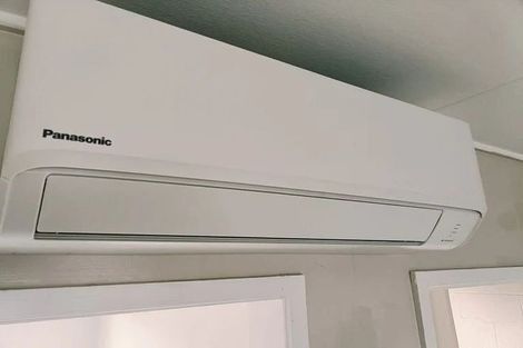 Photo of property in 1/382 Main Road North, Bay View, Napier, 4104