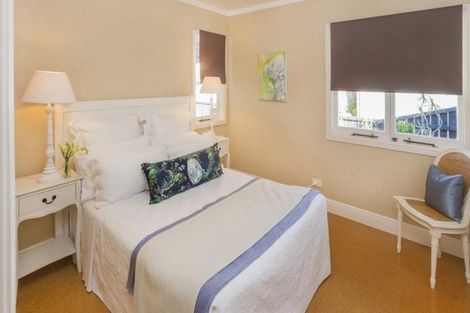 Photo of property in 1/53a Hattaway Avenue, Bucklands Beach, Auckland, 2012