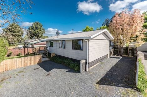Photo of property in 84 Kahikatea Drive, Melville, Hamilton, 3206