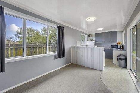 Photo of property in 13 Albert Street, Hawera, 4610