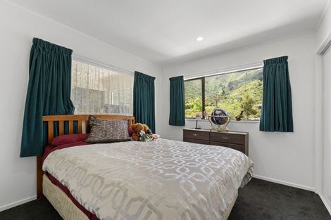 Photo of property in 21 Turners Road, Waikawa, Picton, 7220