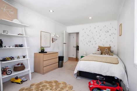 Photo of property in 121a Oceanview Road, Mount Maunganui, 3116