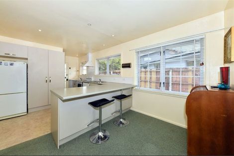 Photo of property in 1/9 Lombard Place, Avonhead, Christchurch, 8042