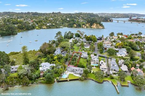 Photo of property in 4 Twin Wharf Road, Herald Island, Auckland, 0618
