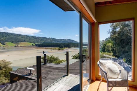 Photo of property in 50 Bay Road, Purakaunui, Port Chalmers, 9081