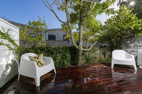 Photo of property in 21/40 Scarlet Oak Drive, Schnapper Rock, Auckland, 0632