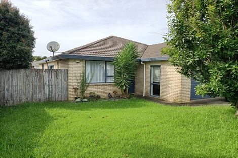 Photo of property in 32 Kayes Road, Pukekohe, 2120