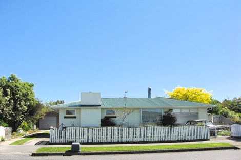 Photo of property in 14 Geddis Street, Rangiora, 7400