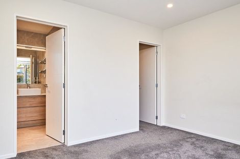 Photo of property in 36c Eastern Beach Road, Bucklands Beach, Auckland, 2012
