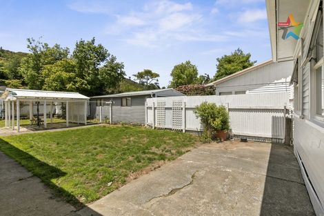 Photo of property in 69 Peel Place, Wainuiomata, Lower Hutt, 5014
