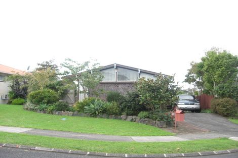 Photo of property in 28 Harford Place, Pakuranga Heights, Auckland, 2010